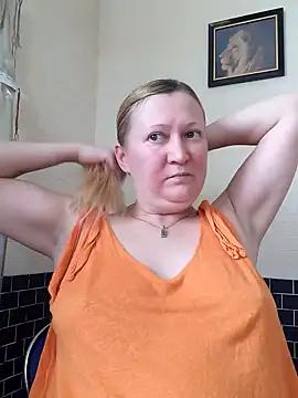 blondyaguar online show from December 21, 11:44 am