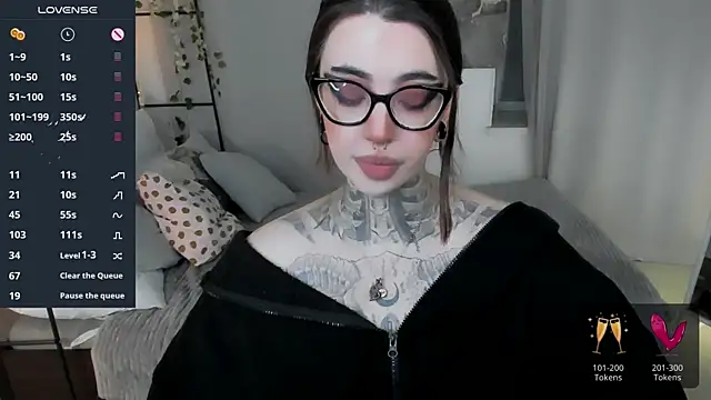 Dixi Pixi  online show from May 8, 7:36 am