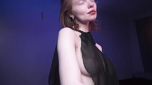 ginger hugs online show from November 14, 10:07 pm