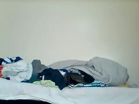 Snapshot of curvy_natallie chatting on October 19, 8:26 am curvy natallie online show from October 19, 8:26 am