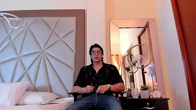 Karimferrer online show from December 21, 3:58 am