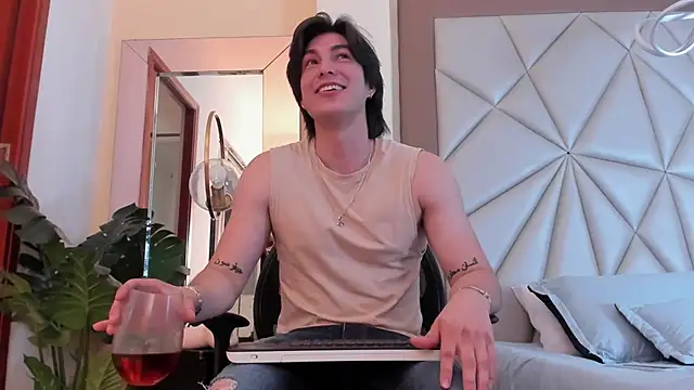 Karimferrer online show from January 15, 3:54 am