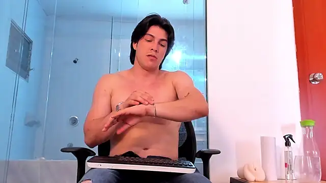 Karimferrer online show from January 21, 7:26 am