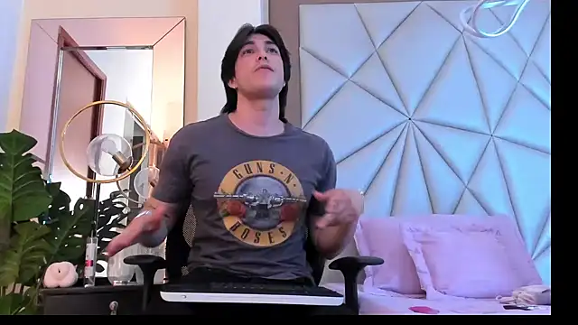 Karimferrer online show from January 22, 8:40 am