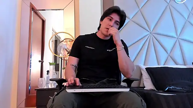 Karimferrer online show from January 29, 7:25 am