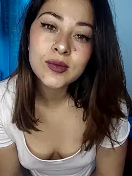 Snapshot of LisbethMoore_ chatting on September 24, 2:20 pm LisbethMoore online show from September 24, 2:20 pm