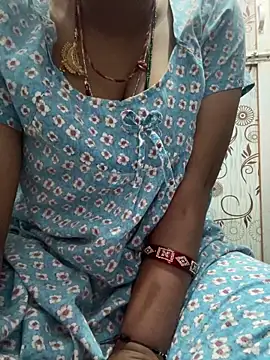 Spicy sari girl online show from April 6, 4:46 am