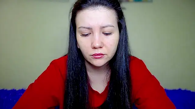 Snapshot of AlexaCruze chatting on December 31, 4:25 pm AlexaCruze online show from December 31, 4:25 pm