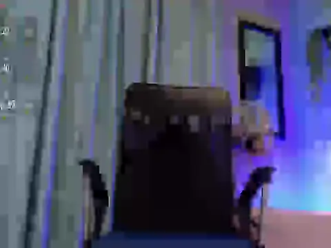 Snapshot of french_sexx chatting on May 30, 7:11 pm french sexx online show from May 30, 7:11 pm