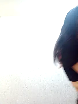 Snapshot of Hanha00 chatting on October 30, 5:35 pm Hanha00 online show from October 30, 5:35 pm