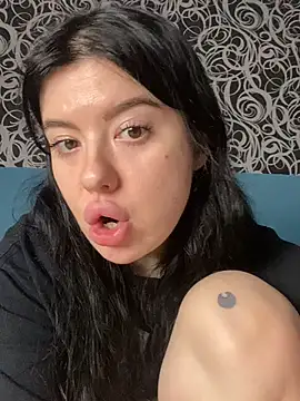 Snapshot of Kimi_Ass chatting on December 3, 2:05 pm Kimi Ass online show from December 3, 2:05 pm