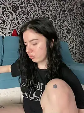 Snapshot of Kimi_Ass chatting on December 25, 2:13 pm Kimi Ass online show from December 25, 2:13 pm