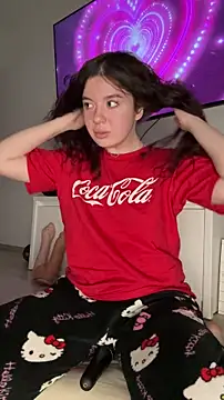 Kimi Ass online show from January 12, 3:39 pm