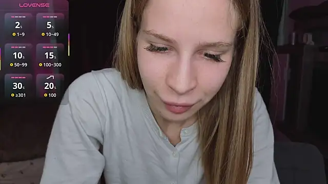 Elis Fox online show from April 14, 11:05 am