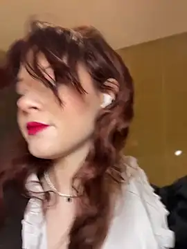 Snapshot of Times__Square chatting on March 1, 4:04 am Times Square online show from March 1, 4:04 am