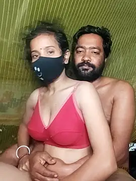 Young couple143 online show from December 3, 4:38 pm