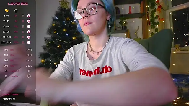 alisahug online show from December 11, 7:03 pm