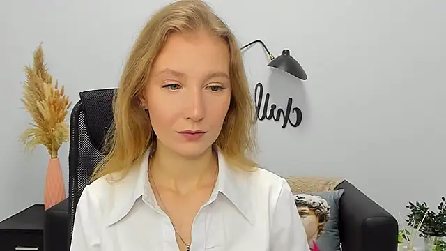 LolaWilsons online show from January 10, 6:20 am