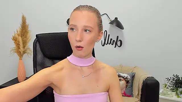 LolaWilsons online show from January 31, 12:29 pm