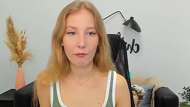 LolaWilsons online show from March 19, 6:14 am