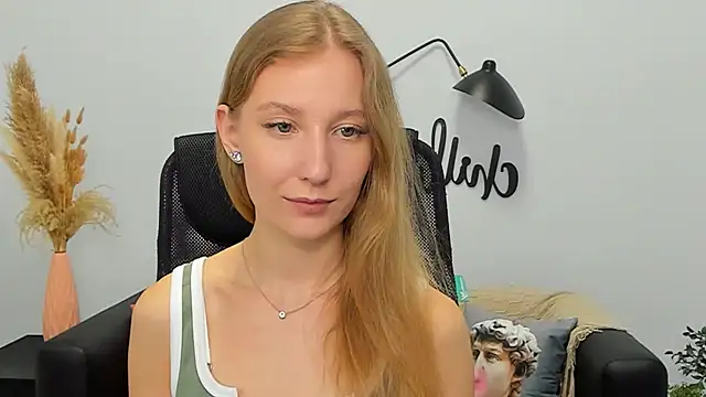 LolaWilsons online show from March 19, 12:23 pm