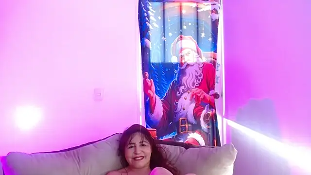 milfrousse online show from December 16, 12:43 pm