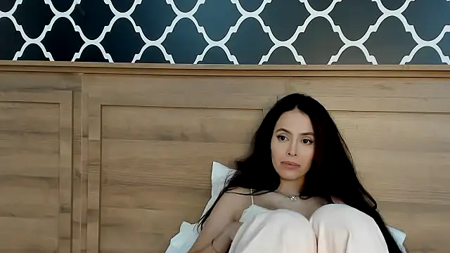 Snapshot of Amber_Rush_ chatting on March 20, 2:08 am Amber Rush  online show from March 20, 2:08 am