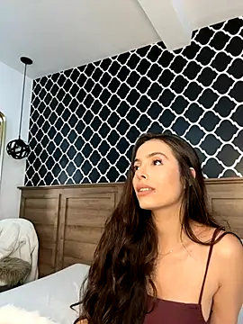 Snapshot of Amber_Rush_ chatting on October 28, 11:18 pm Amber Rush  online show from October 28, 11:18 pm