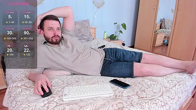 NikkiNSerdron online show from February 19, 5:27 am