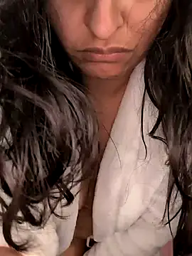 Snapshot of pvinkilla chatting on December 27, 6:42 pm pvinkilla online show from December 27, 6:42 pm