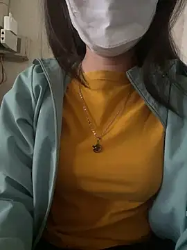 Tuongvy05 online show from December 30, 6:20 am