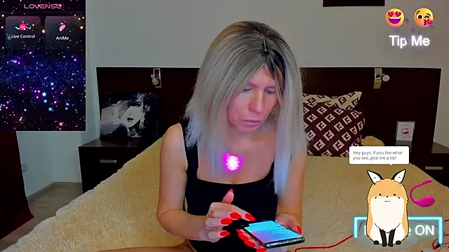 Hanna Becrett17 online show from January 31, 4:25 am