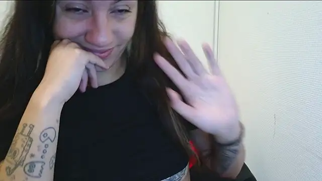 Snapshot of blvckbabyweed07 chatting on June 2, 6:21 pm blvckbabyweed07 online show from June 2, 6:21 pm
