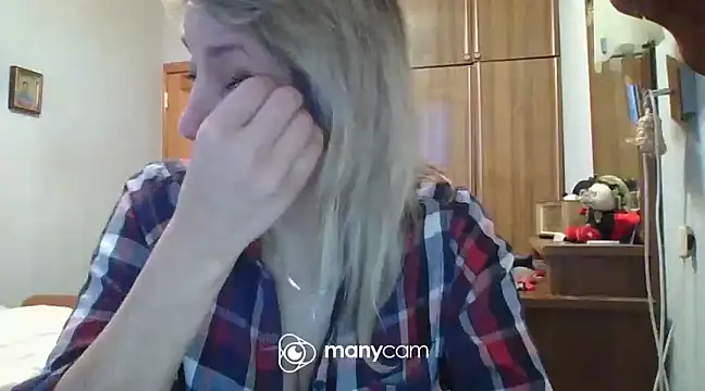 Snapshot of IrinaB1 chatting on February 1, 1:30 pm IrinaB1 online show from February 1, 1:30 pm