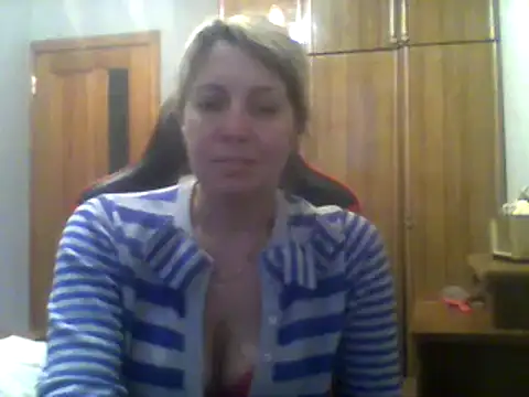 Snapshot of IrinaB1 chatting on February 8, 3:00 pm IrinaB1 online show from February 8, 3:00 pm