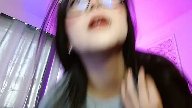 Snapshot of Susana_hank2 chatting on January 27, 8:07 pm Susana hank2 online show from January 27, 8:07 pm