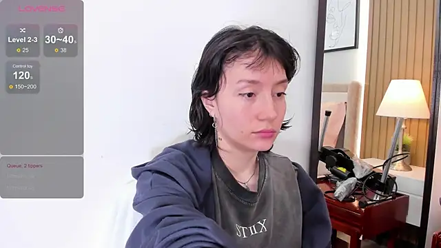 lizzy davis 1 online show from November 30, 3:32 am