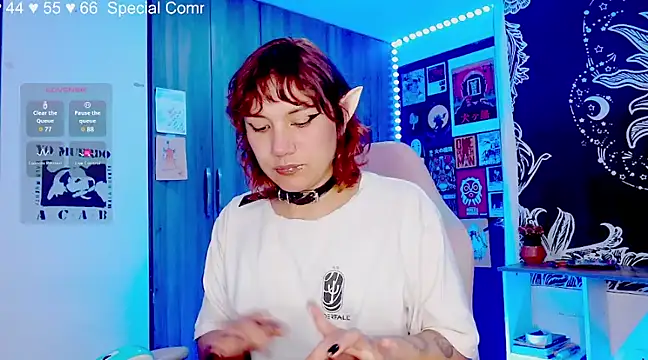 Snapshot of melissahowl chatting on January 2, 11:27 pm melissahowl online show from January 2, 11:27 pm