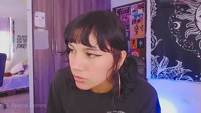 Snapshot of melissahowl chatting on September 9, 3:11 pm melissahowl online show from September 9, 3:11 pm