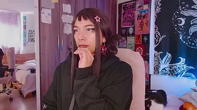 melissahowl online show from November 5, 6:08 pm