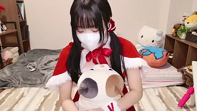 Snapshot of Mia--meow chatting on December 24, 10:22 am Mia--meow online show from December 24, 10:22 am