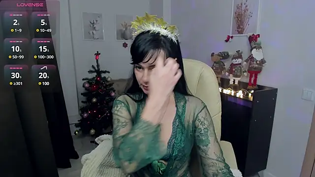 Snapshot of Julia__Frey chatting on January 2, 8:46 pm Julia Frey online show from January 2, 8:46 pm