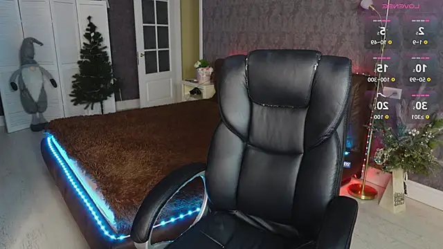 Daniela Kitty  online show from December 21, 8:32 am