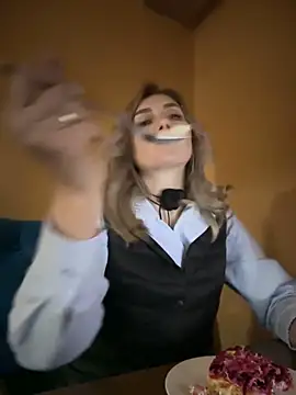 Snapshot of Crazy-Rosa chatting on January 31, 2:49 pm Crazy-Rosa online show from January 31, 2:49 pm