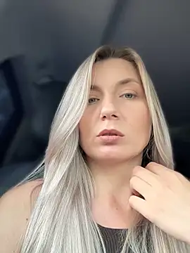 Crazy-Rosa online show from April 8, 4:34 am