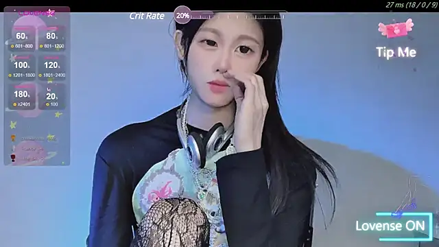 O0 0Q online show from December 11, 4:20 pm