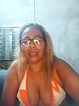 Afroditabichota online show from September 26, 3:54 am