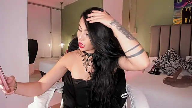 Snapshot of Samaanthaa_ chatting on October 4, 10:52 pm Samaanthaa online show from October 4, 10:52 pm