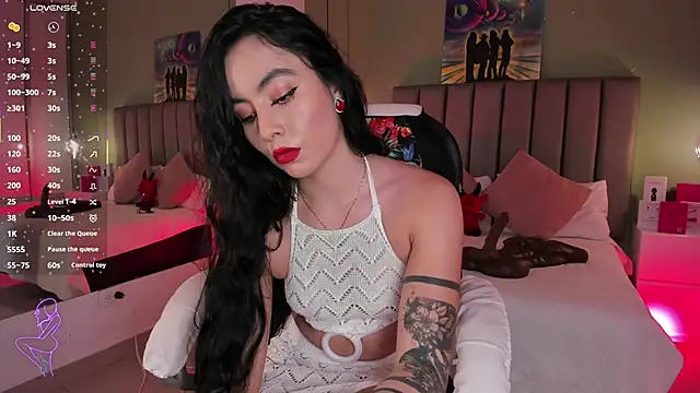 Snapshot of Samaanthaa_ chatting on November 12, 11:25 pm Samaanthaa online show from November 12, 11:25 pm