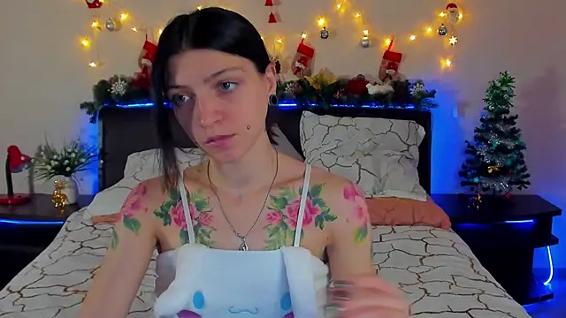 Snapshot of Lolly_Haze chatting on December 26, 7:13 am Lolly Haze online show from December 26, 7:13 am